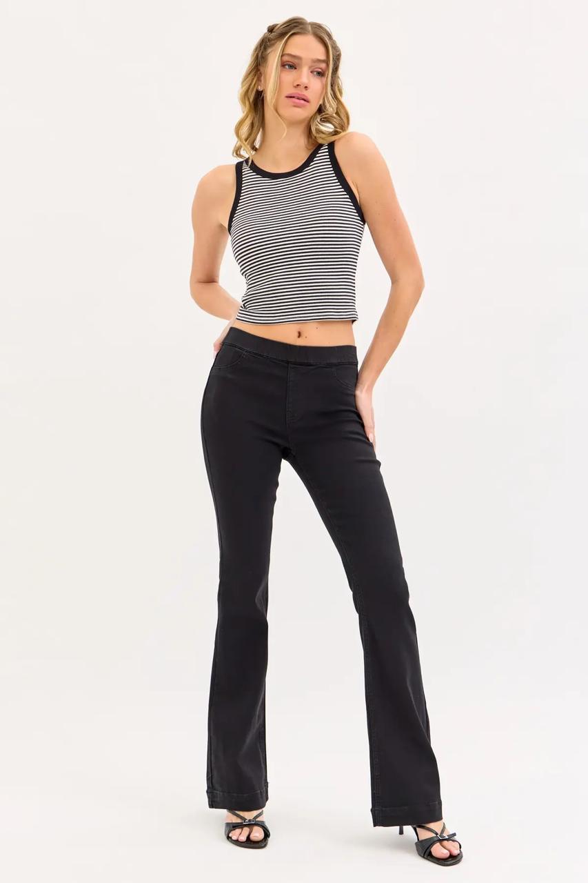 Mid Rise Flare Jegging